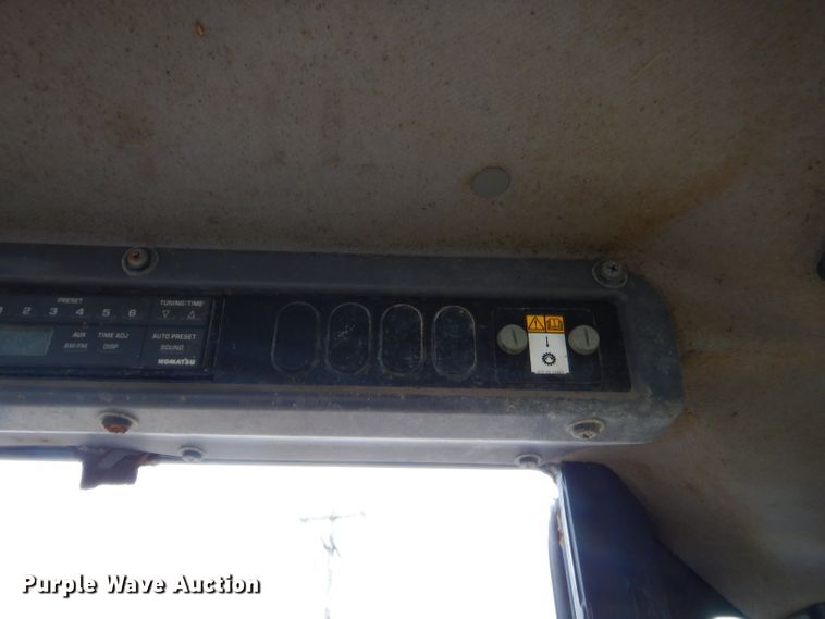 image for item GT9273 2014 Komatsu WA320  wheel loader