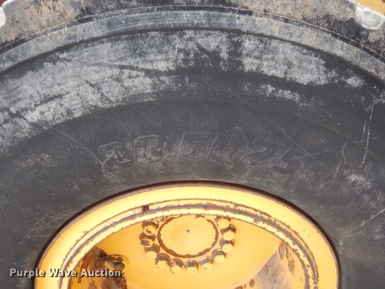 image for item GT9273 2014 Komatsu WA320  wheel loader