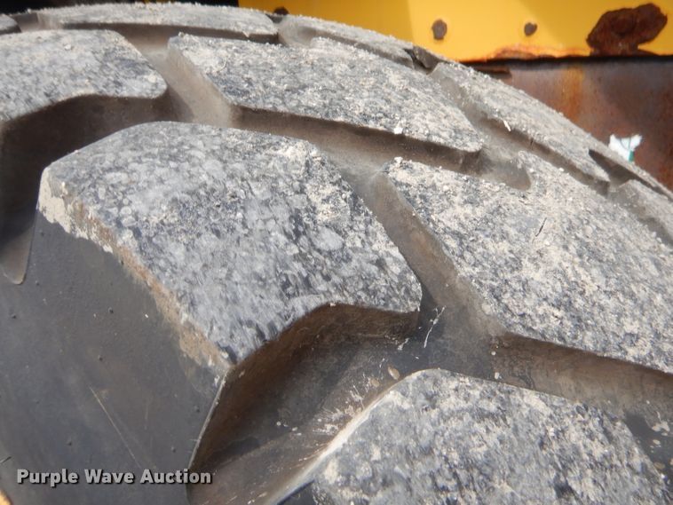 image for item GT9273 2014 Komatsu WA320  wheel loader