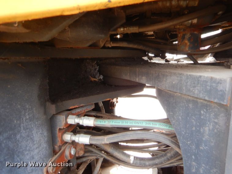 image for item GT9273 2014 Komatsu WA320  wheel loader