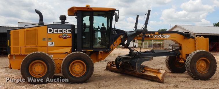 image for item GT9281 2011 John Deere 770GP  motor grader