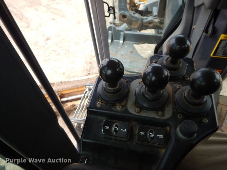 image for item GT9281 2011 John Deere 770GP  motor grader