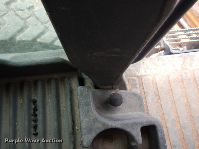 image for item GT9281 2011 John Deere 770GP  motor grader