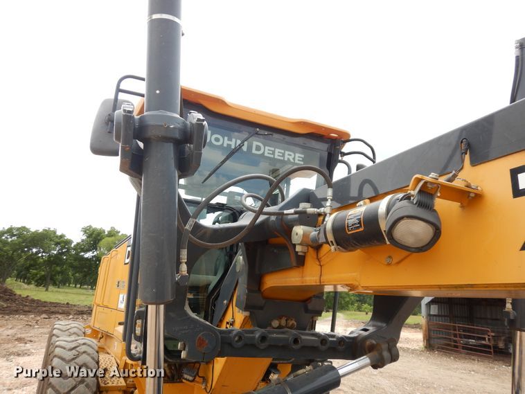 image for item GT9281 2011 John Deere 770GP  motor grader