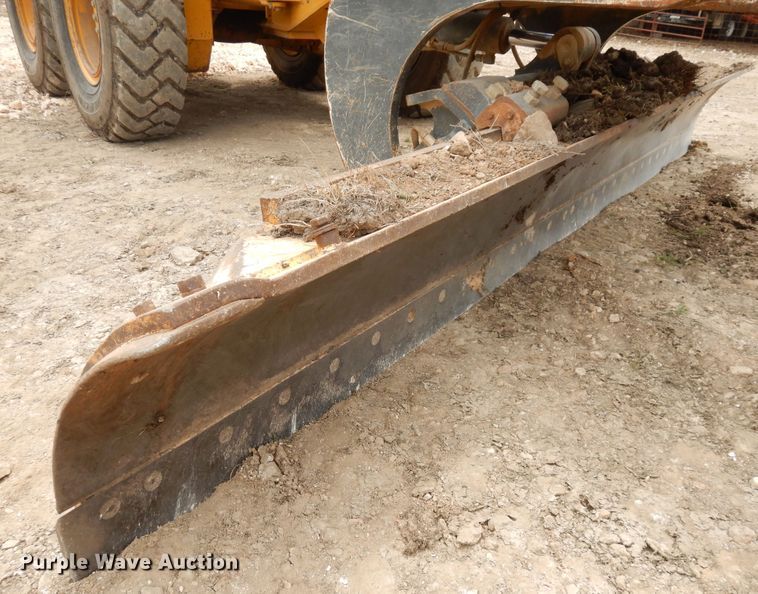 image for item GT9281 2011 John Deere 770GP  motor grader