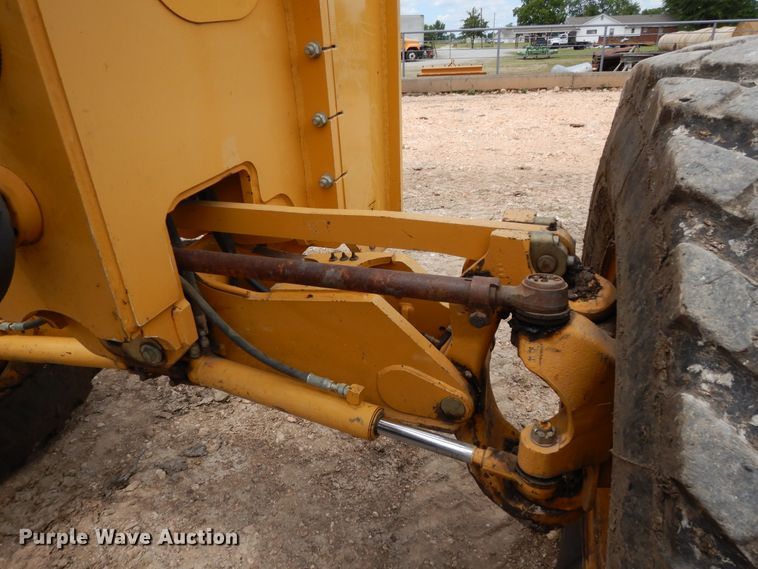 image for item GT9281 2011 John Deere 770GP  motor grader