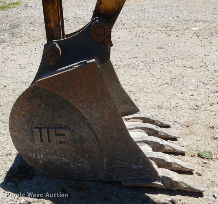 image for item GV9067 2003 Komatsu PC27MRX  mini excavator