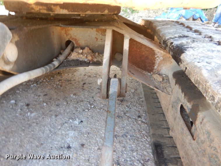 image for item GV9067 2003 Komatsu PC27MRX  mini excavator