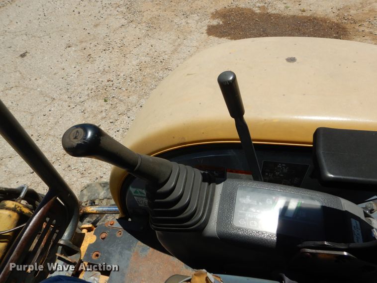 image for item GV9067 2003 Komatsu PC27MRX  mini excavator