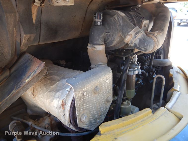 image for item GV9067 2003 Komatsu PC27MRX  mini excavator