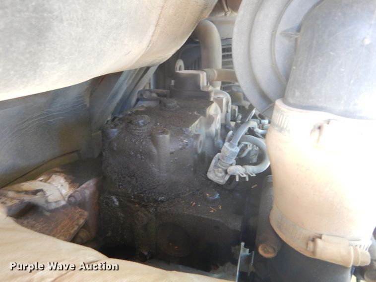 image for item GV9067 2003 Komatsu PC27MRX  mini excavator