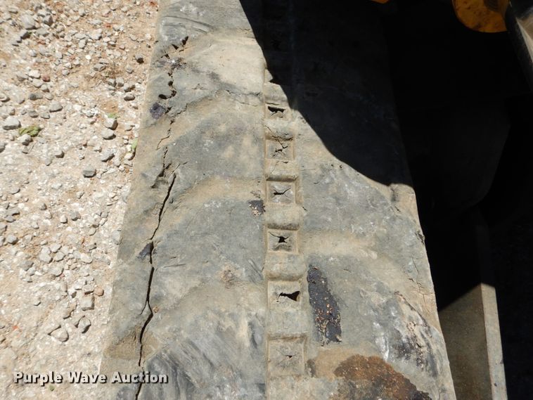 image for item GV9067 2003 Komatsu PC27MRX  mini excavator