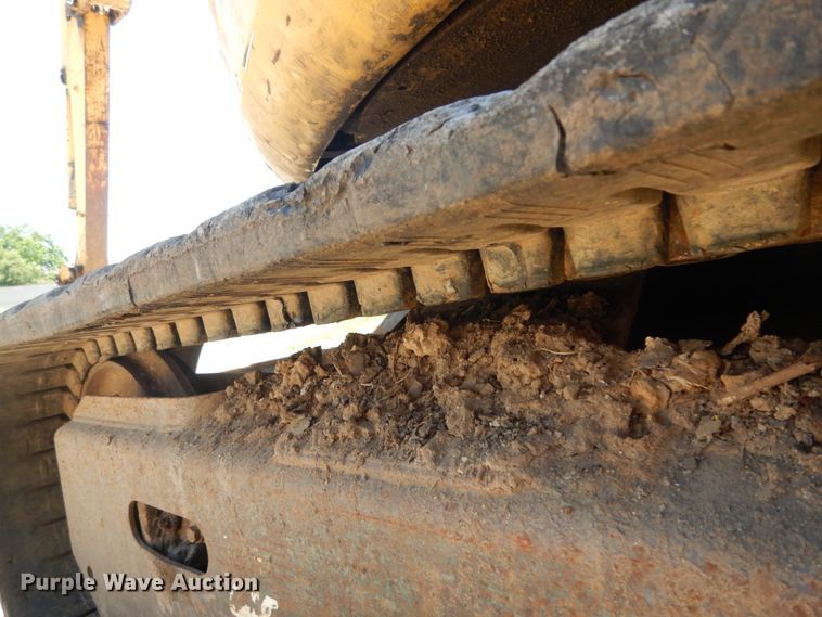 image for item GV9067 2003 Komatsu PC27MRX  mini excavator