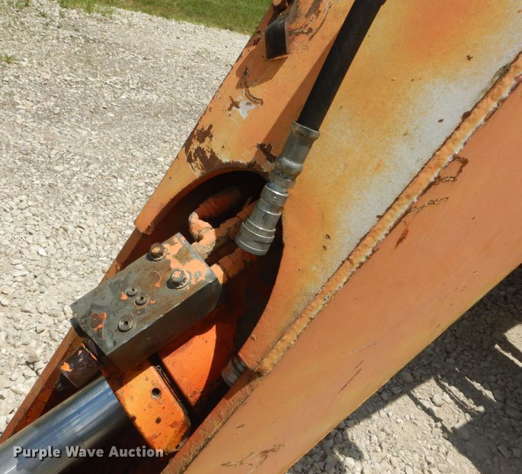 image for item GV9075 2000 SkyTrack TL-8042  telehandler