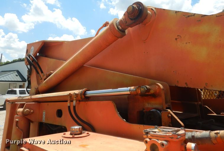 image for item GV9075 2000 SkyTrack TL-8042  telehandler