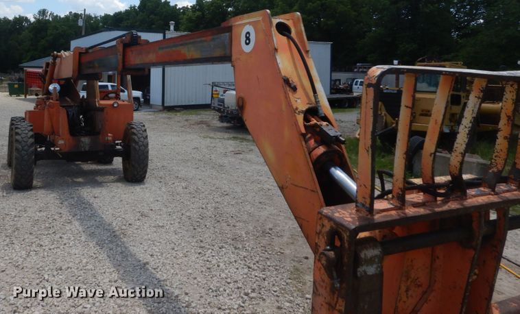 image for item GV9075 2000 SkyTrack TL-8042  telehandler