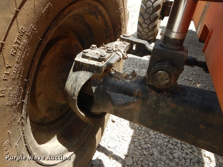 image for item GV9075 2000 SkyTrack TL-8042  telehandler