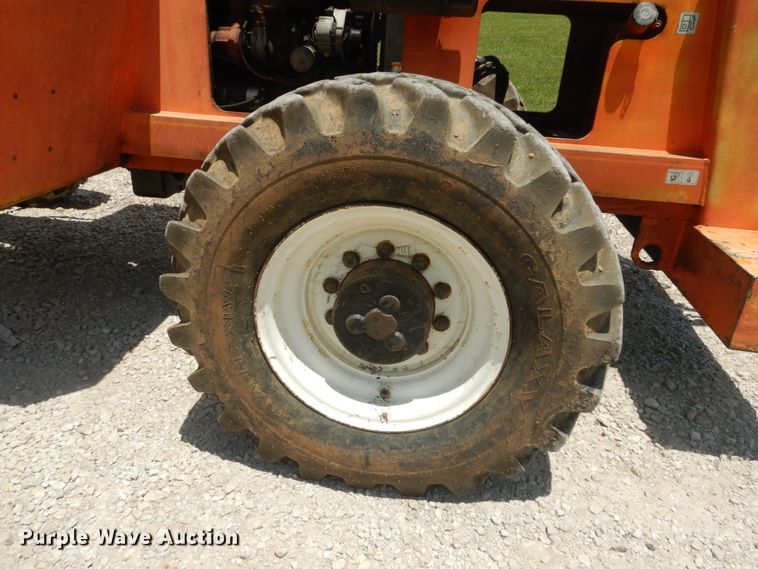 image for item GV9075 2000 SkyTrack TL-8042  telehandler