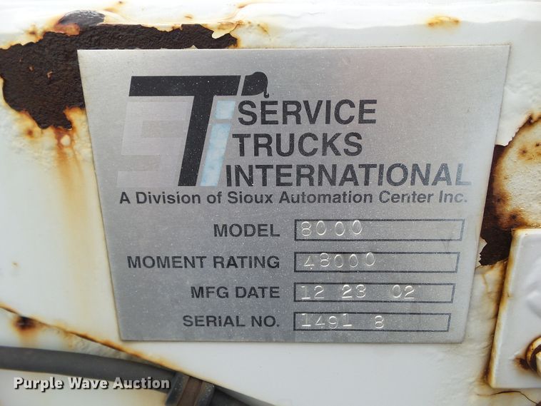 image for item GX9112 2011 Ford F550 Super Duty  service truck with crane