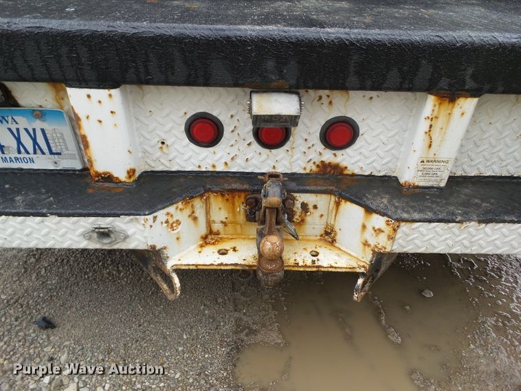 image for item GX9112 2011 Ford F550 Super Duty  service truck with crane