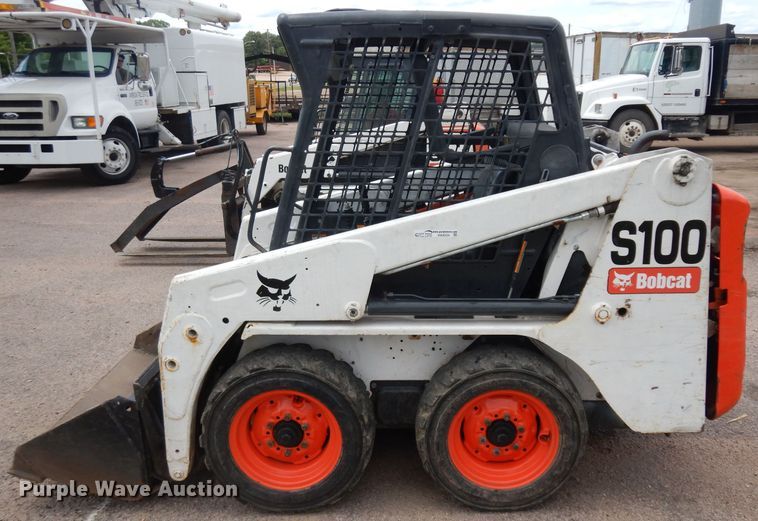image for item HA9254 2011 Bobcat S100  skid steer loader