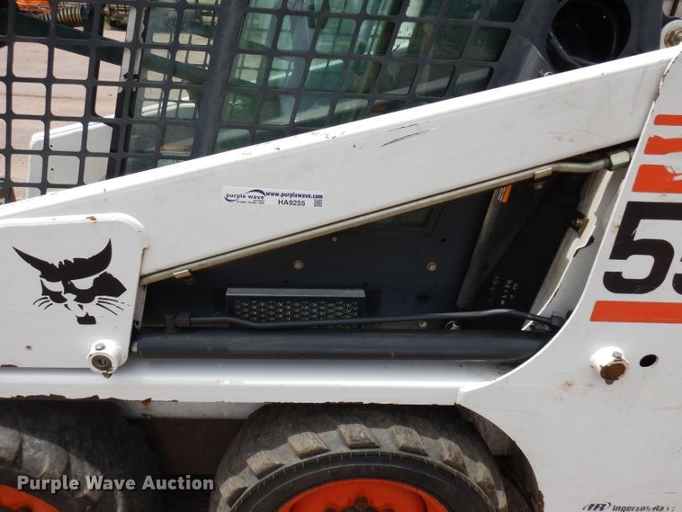 image for item HA9255 2003 Bobcat 553  skid steer loader