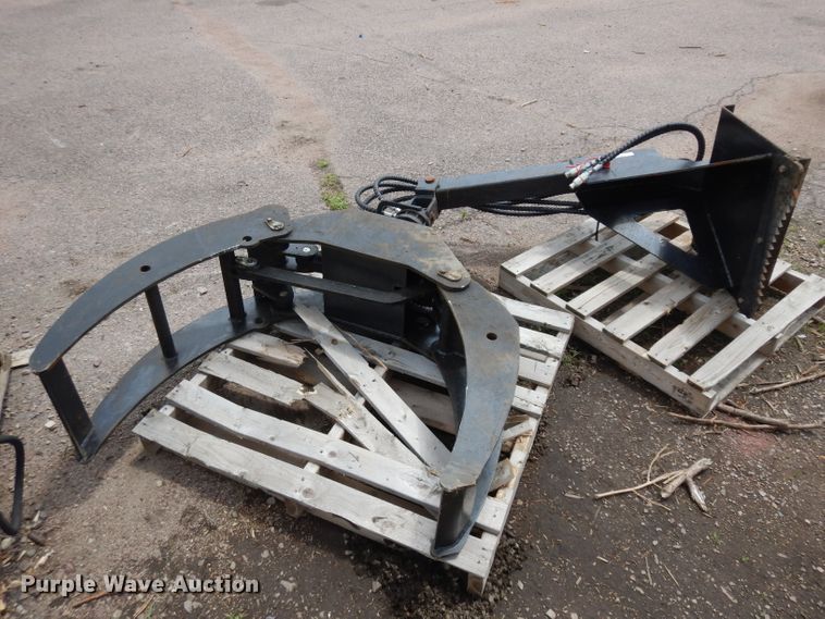 image for item HA9257 Skid steer log grapple