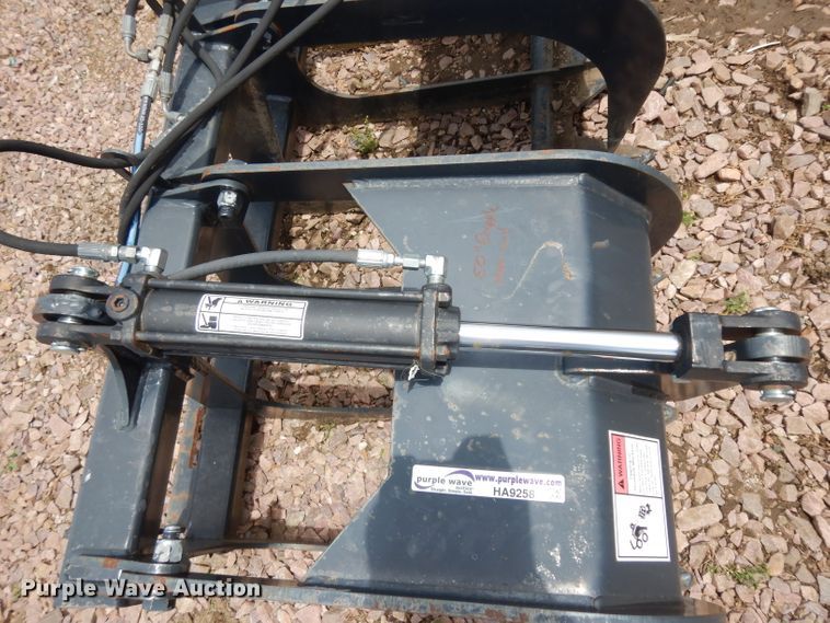 image for item HA9258 50"W skid steer grapple bucket