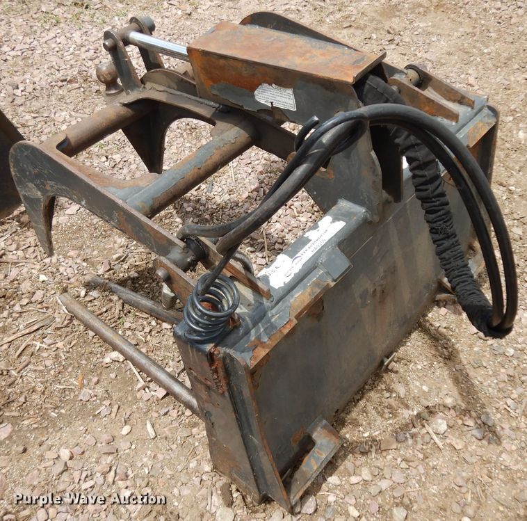 image for item HA9259 36"W skid steer grapple bucket