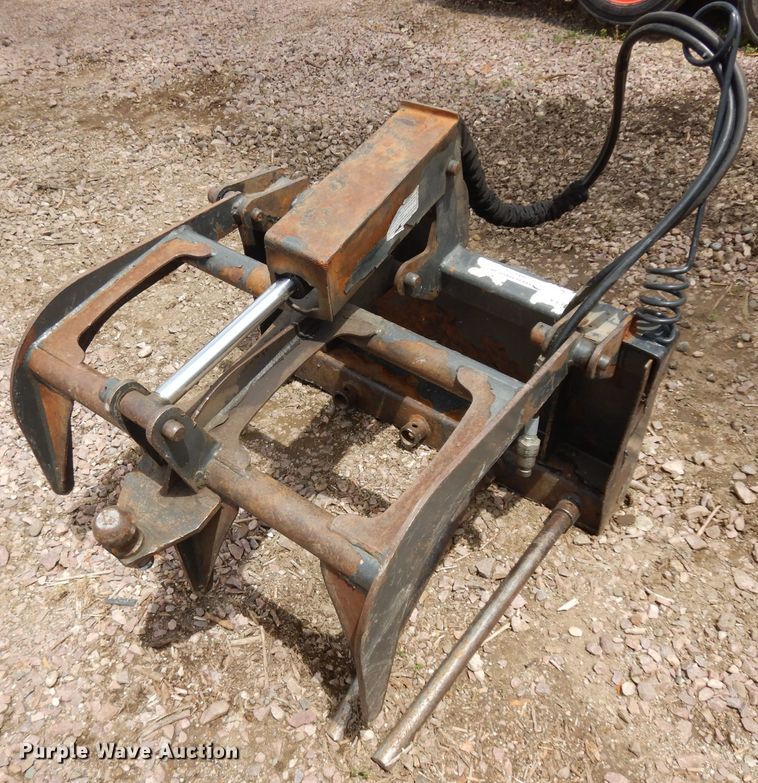 image for item HA9259 36"W skid steer grapple bucket