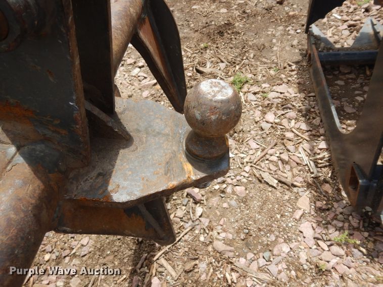 image for item HA9259 36"W skid steer grapple bucket