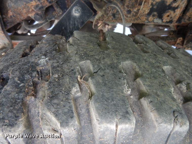 image for item HA9282 1993 International 4900  dump truck