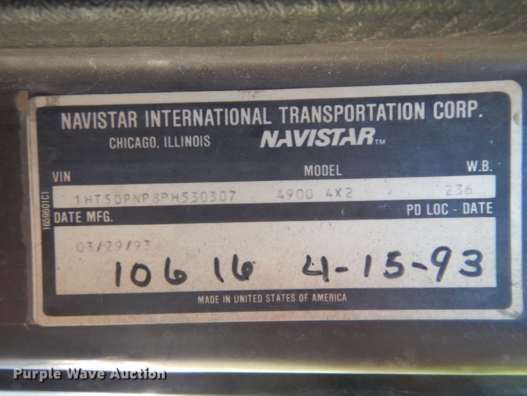 image for item HA9282 1993 International 4900  dump truck