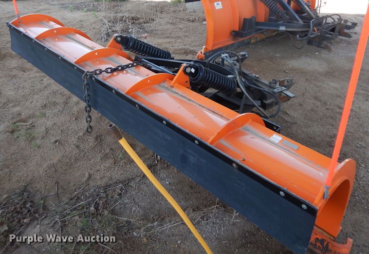 image for item HA9282 1993 International 4900  dump truck