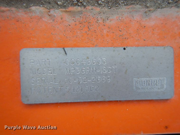 image for item HA9282 1993 International 4900  dump truck