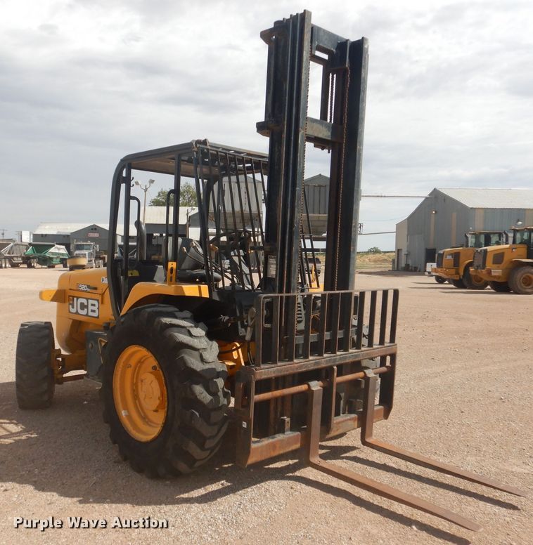 image for item HC9052 2005 JCB Loadall 520-50  forklift