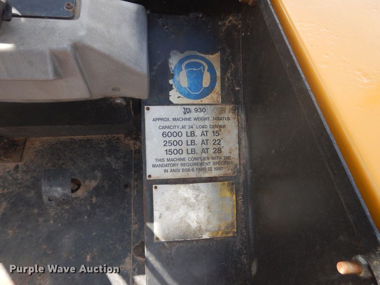 image for item HC9052 2005 JCB Loadall 520-50  forklift