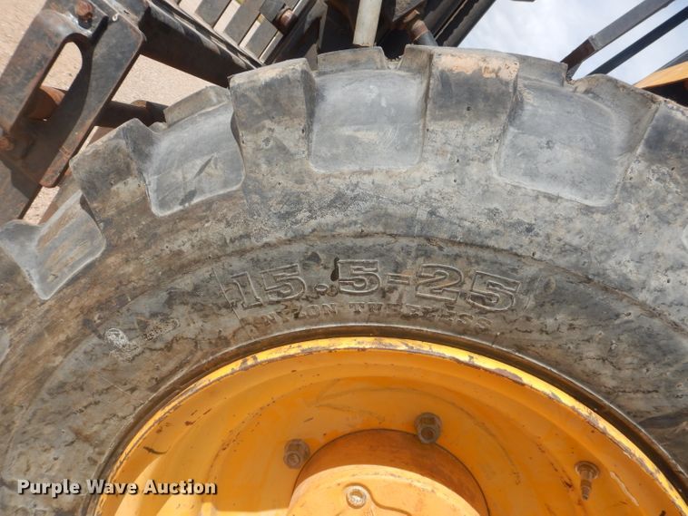 image for item HC9052 2005 JCB Loadall 520-50  forklift