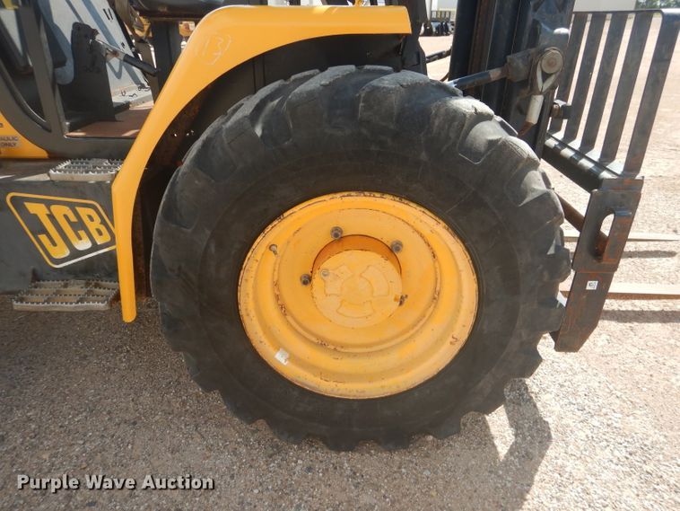 image for item HC9052 2005 JCB Loadall 520-50  forklift