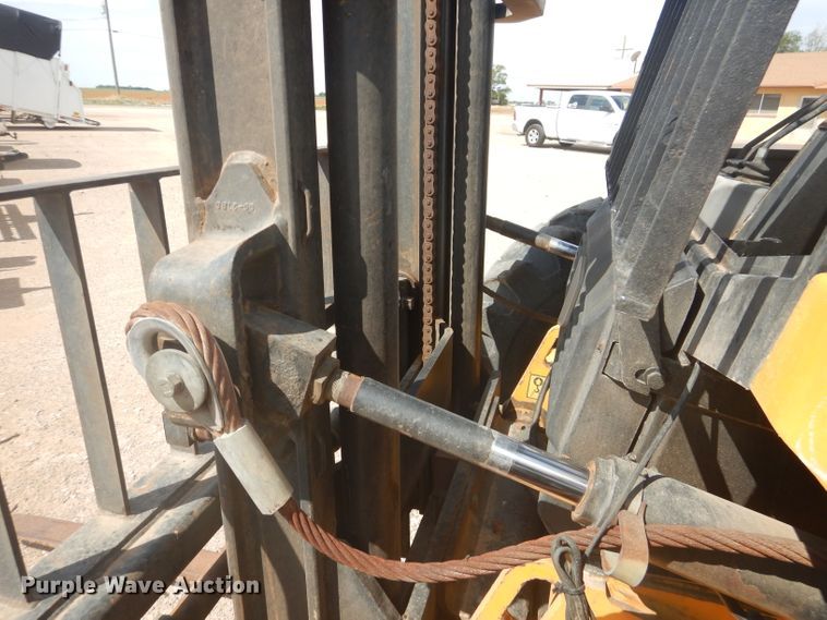 image for item HC9052 2005 JCB Loadall 520-50  forklift