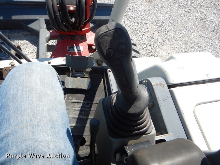 image for item HM9555 2013 Takeuchi TB235  mini excavator