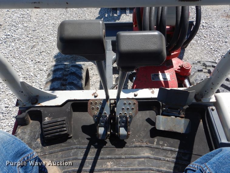 image for item HM9555 2013 Takeuchi TB235  mini excavator