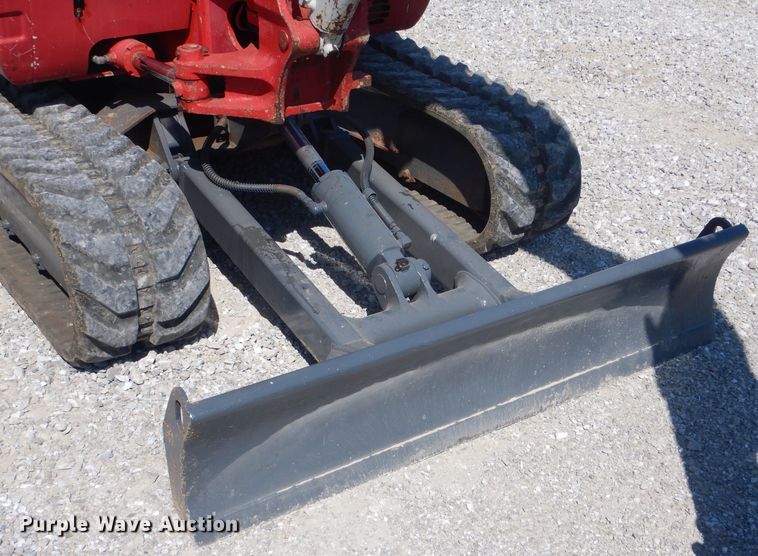 image for item HM9555 2013 Takeuchi TB235  mini excavator