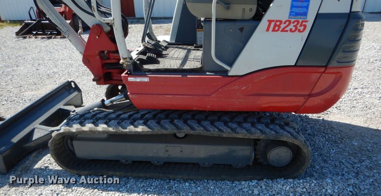 image for item HM9555 2013 Takeuchi TB235  mini excavator
