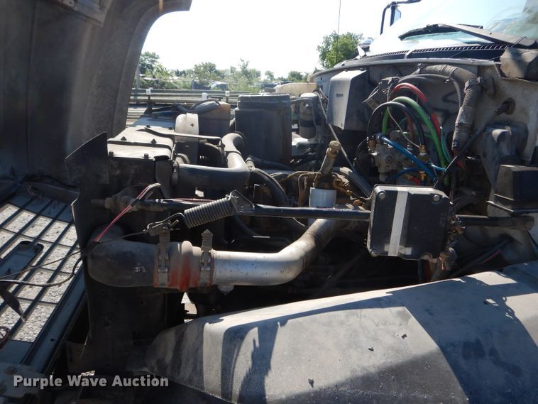 image for item HM9558 2000 GMC C7500  digger derrick truck