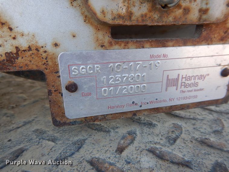 image for item HM9558 2000 GMC C7500  digger derrick truck