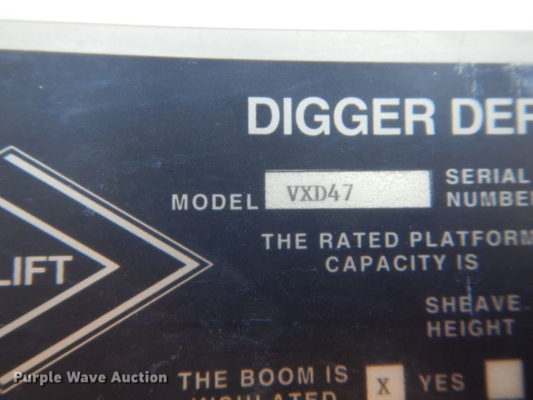 image for item HM9558 2000 GMC C7500  digger derrick truck