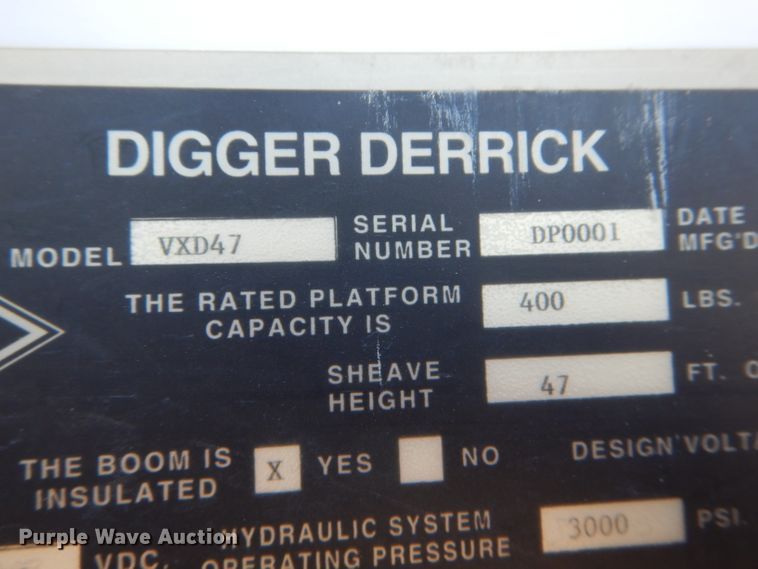 image for item HM9558 2000 GMC C7500  digger derrick truck