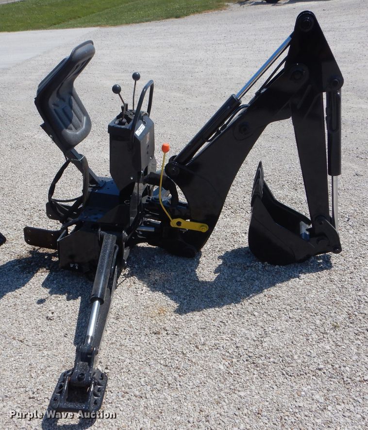 image for item HM9560 2015 Bradco 365 backhoe