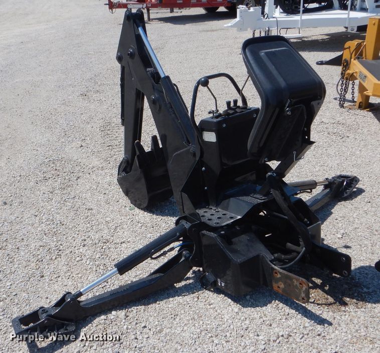 image for item HM9560 2015 Bradco 365 backhoe